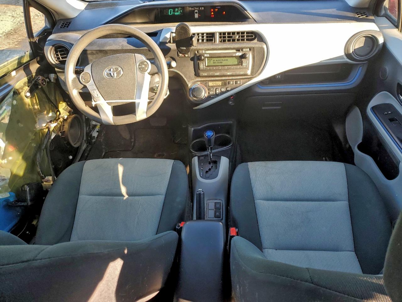 2012 Toyota Prius C VIN: JTDKDTB31C1508546 Lot: 93698055