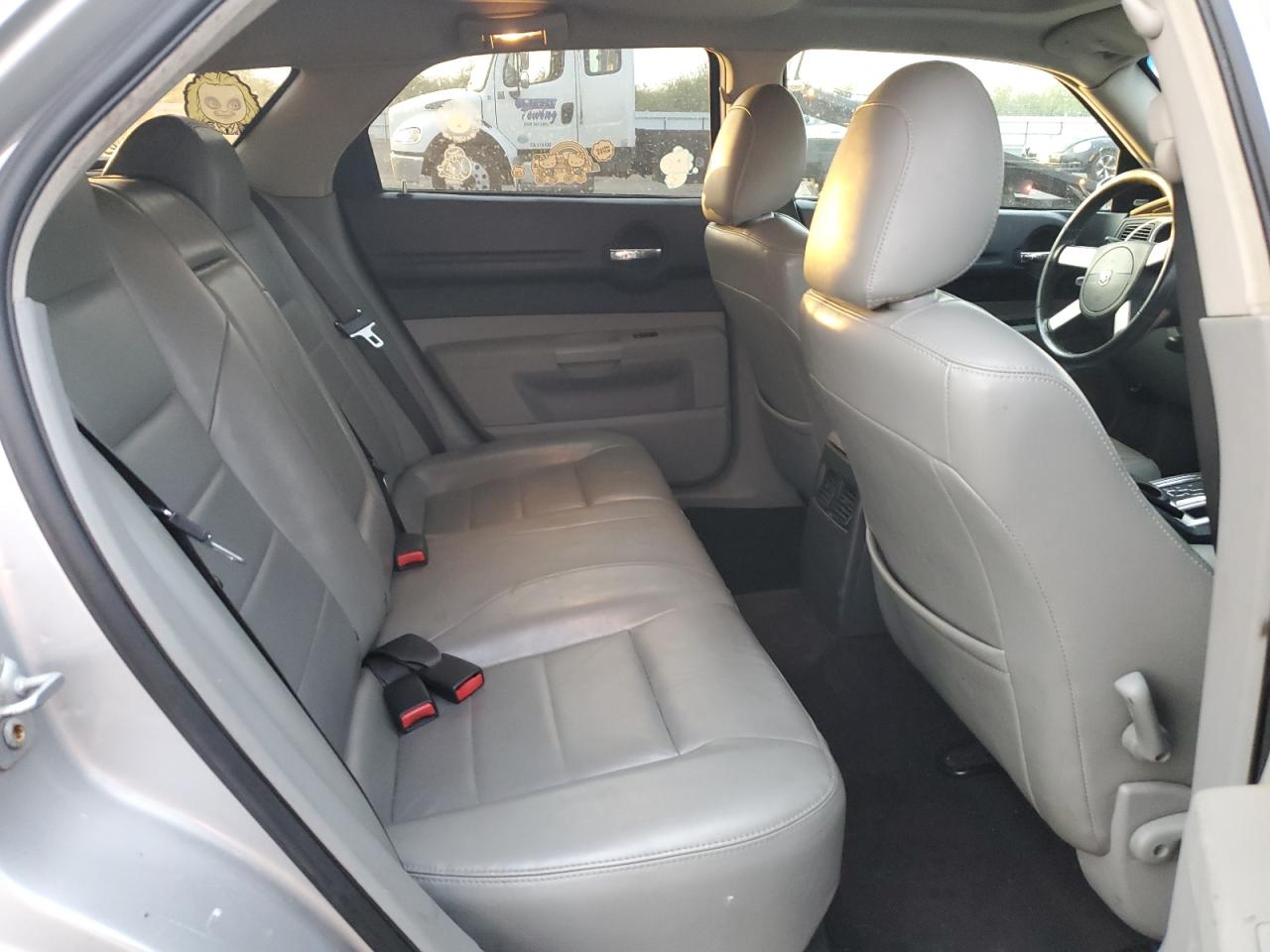 2007 Dodge Magnum R/T VIN: 2D4GV57237H730739 Lot: 92450365