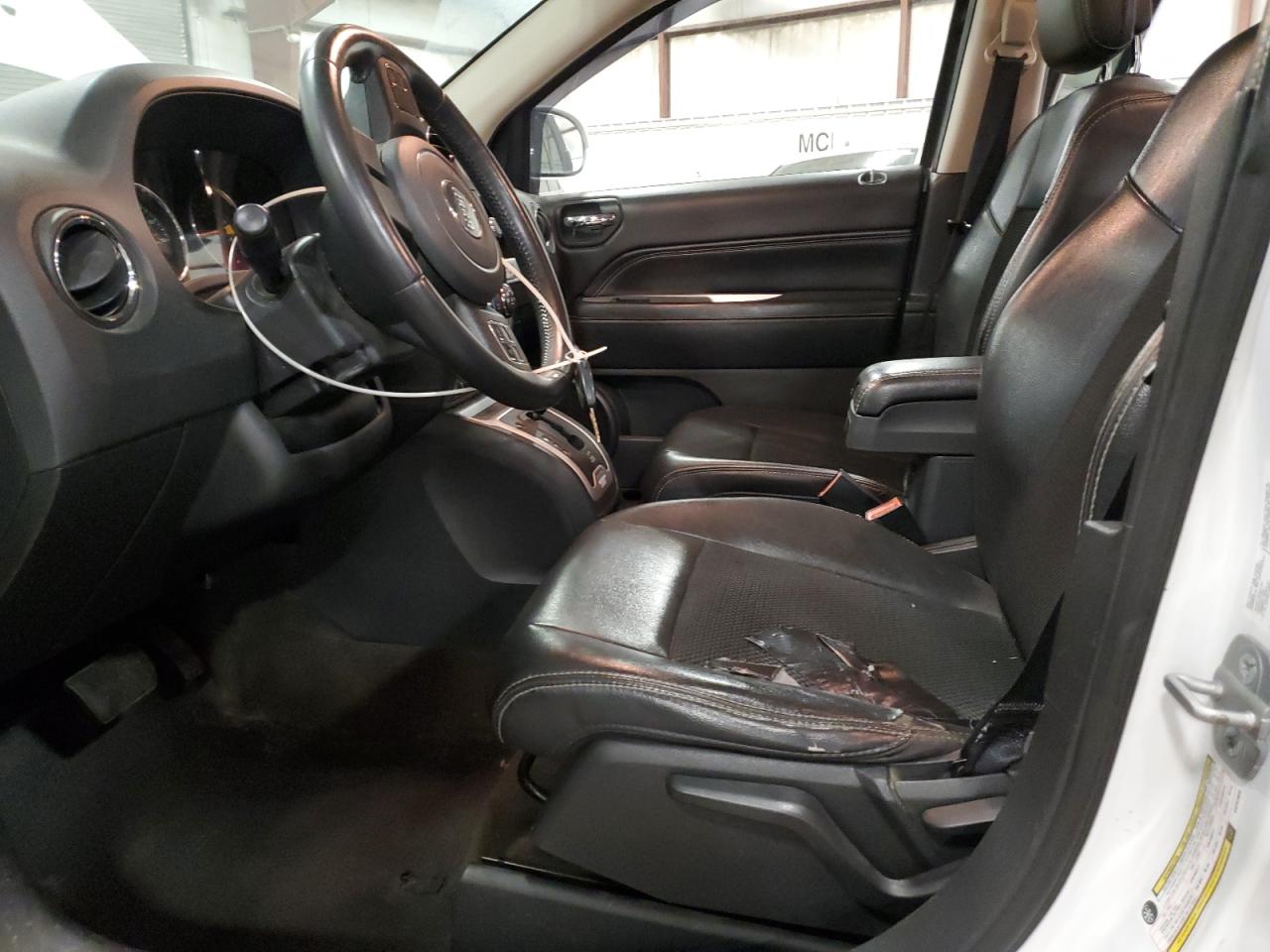 2014 Jeep Compass Sport VIN: 1C4NJDAB1ED707828 Lot: 90496535