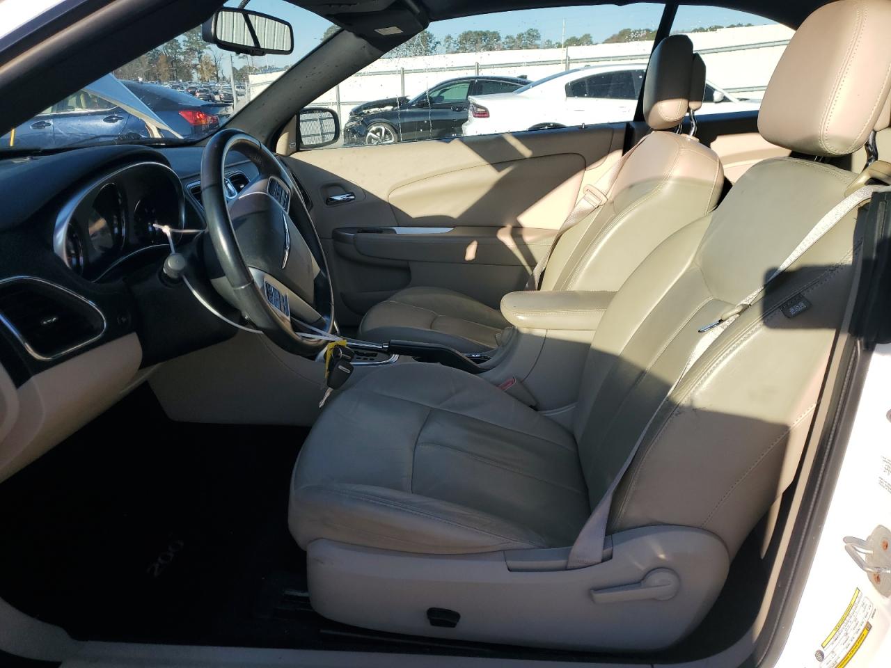 2011 Chrysler 200 Limited VIN: 1C3BC7EG7BN530135 Lot: 91170535