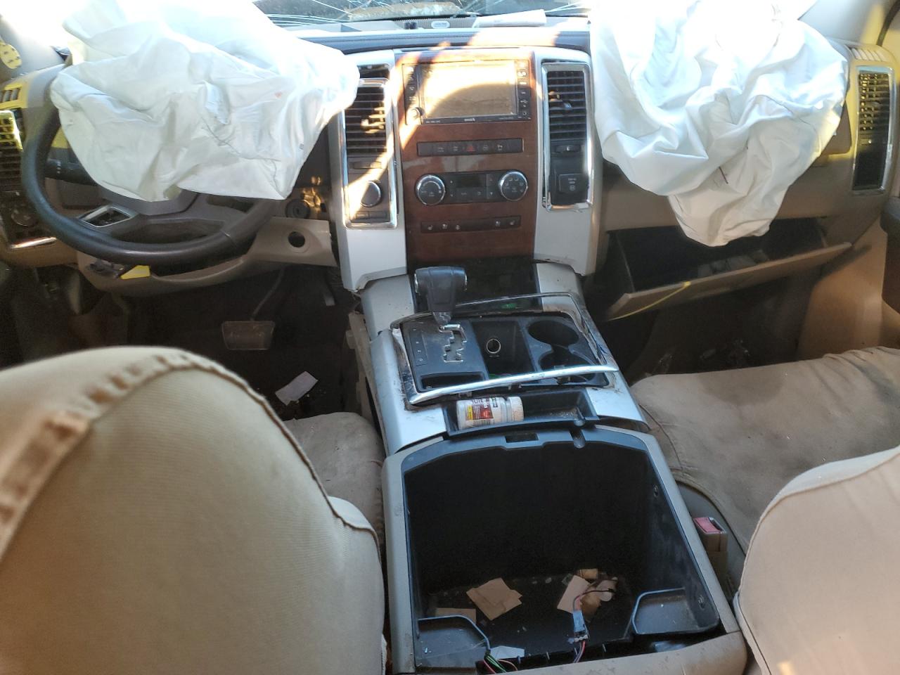 2009 Dodge Ram 1500 VIN: 1D3HV13T49J530308 Lot: 91597915