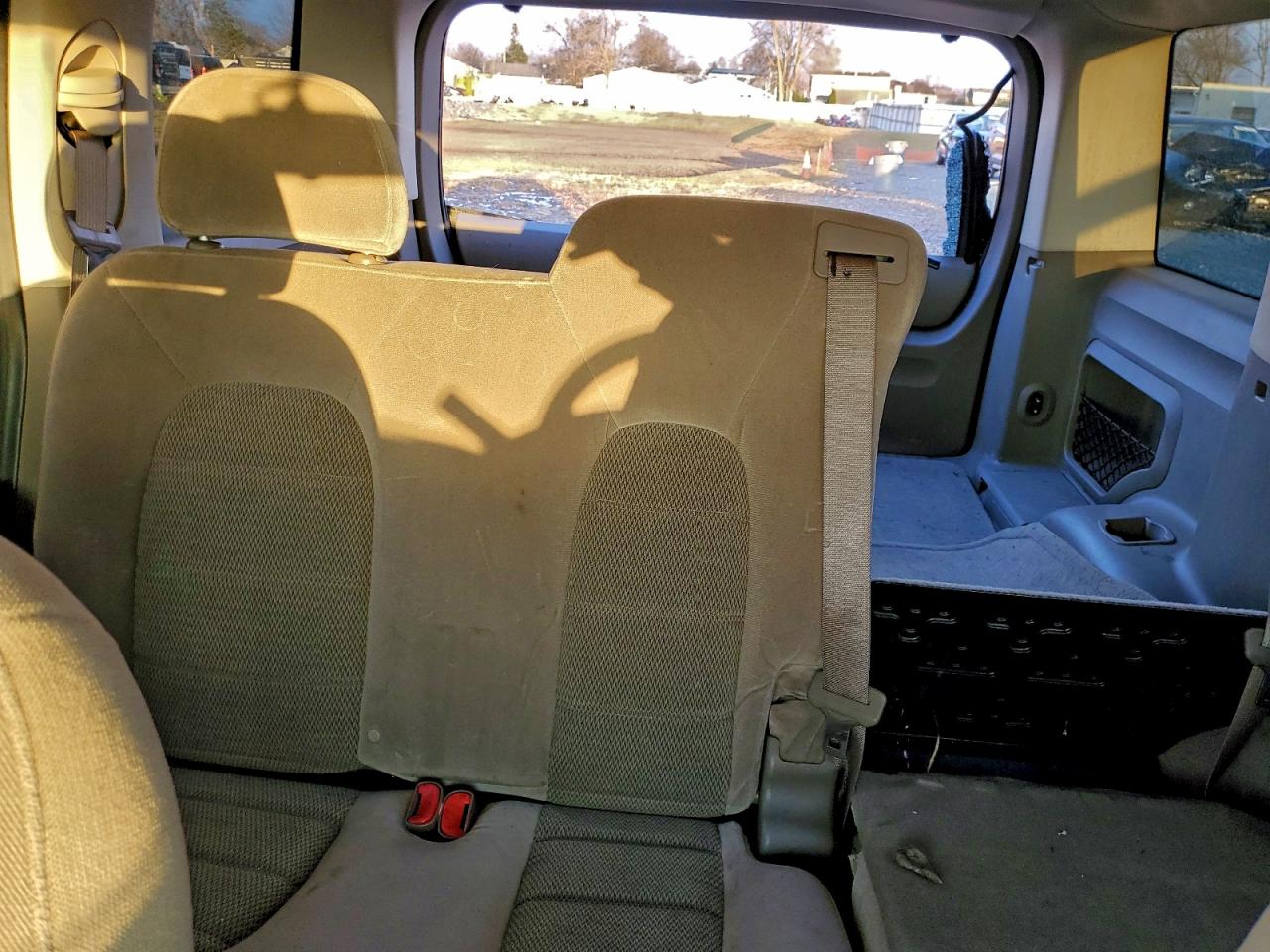 2005 Ford Explorer Xlt VIN: 1FMZU73E95ZA02906 Lot: 94087825