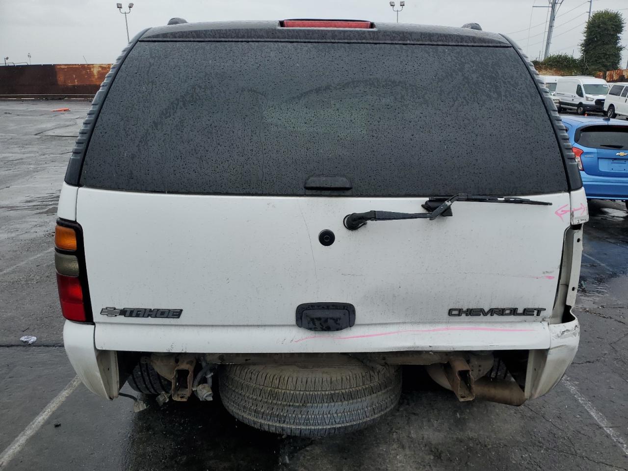 2005 Chevrolet Tahoe C1500 VIN: 1GNEC13VX5R240631 Lot: 93112275