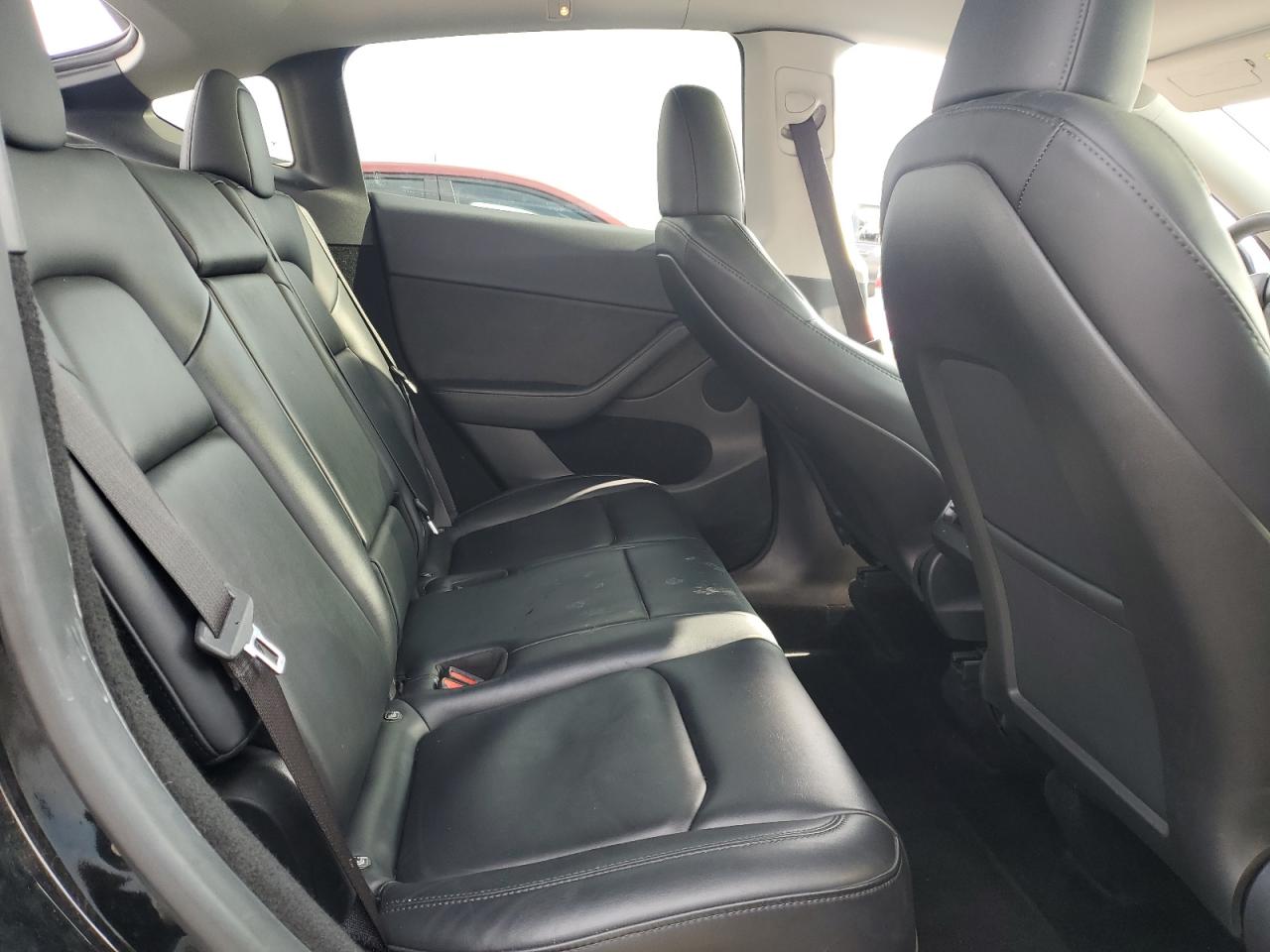 2024 Tesla Model Y VIN: 7SAYGDED0RF044065 Lot: 91313215