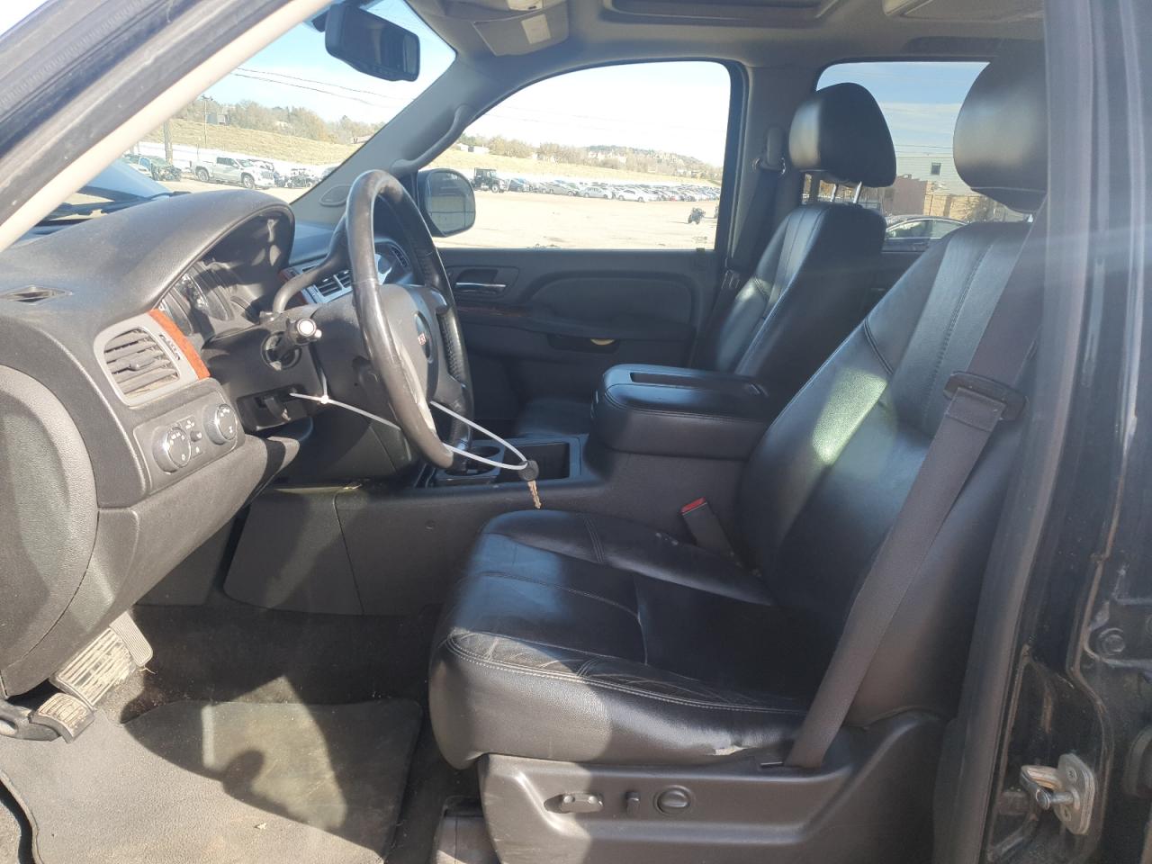 2014 GMC Yukon Xl K1500 Slt VIN: 1GKS2KE70ER242413 Lot: 92469375