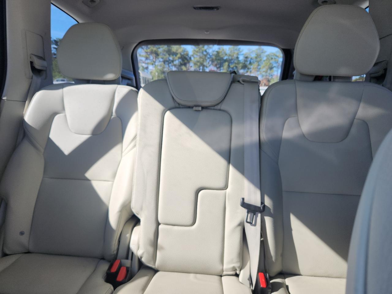 2022 Volvo Xc90 T5 Momentum VIN: YV4102PK4N1794488 Lot: 92701795