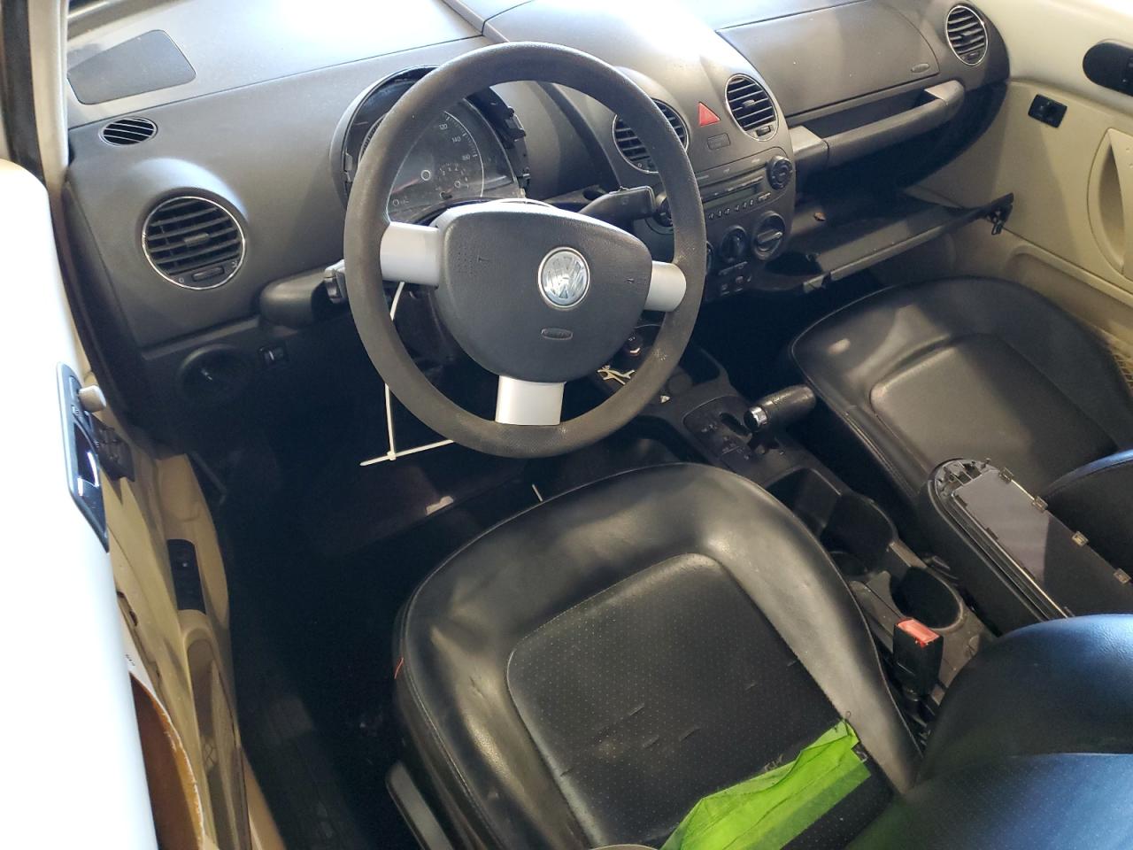 2006 Volkswagen New Beetle 2.5L Option Package 1 VIN: 3VWRW31C66M422972 Lot: 90779925