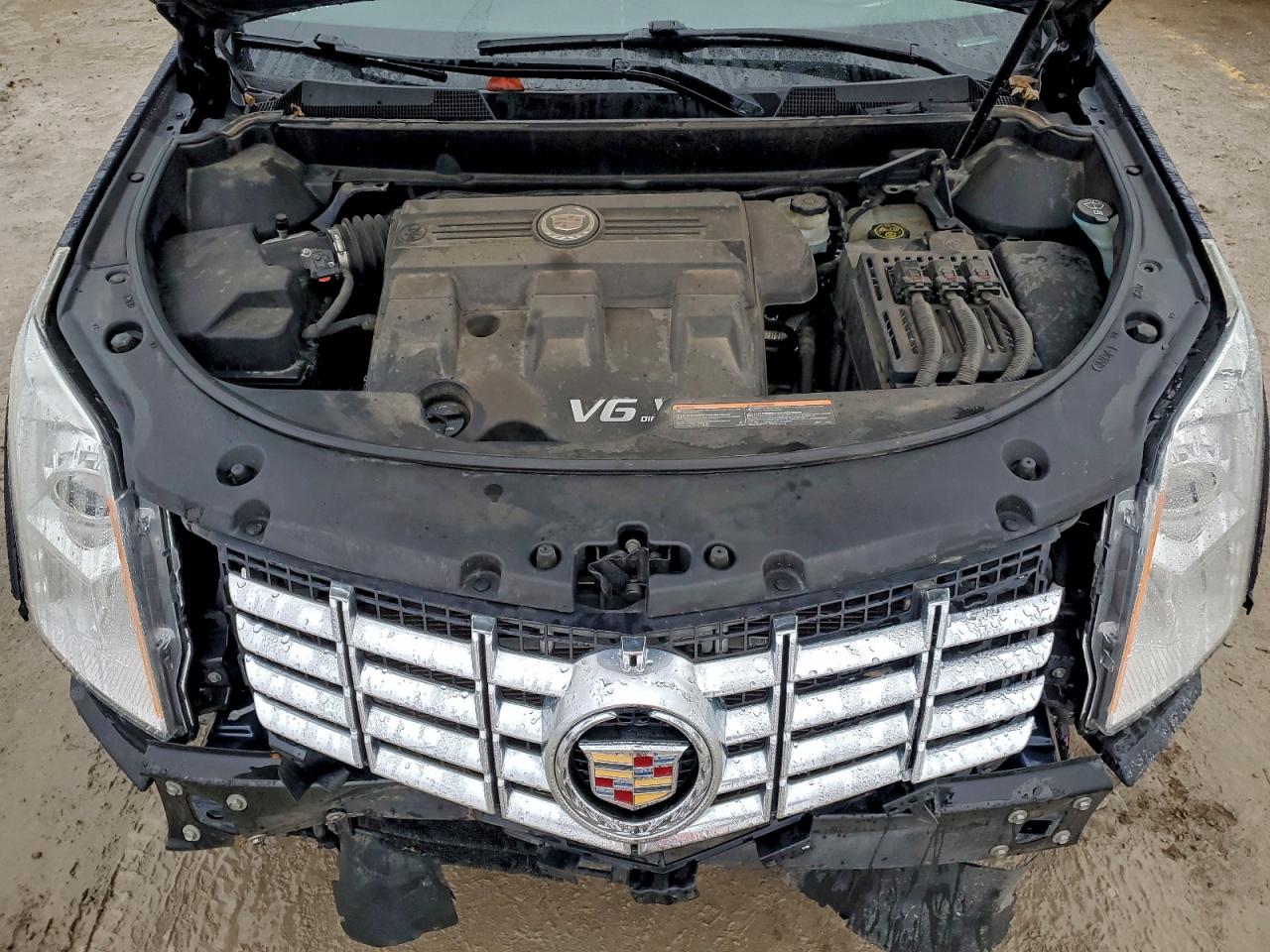 2015 Cadillac Srx Luxury Collection VIN: 3GYFNEE3XFS568411 Lot: 93780355