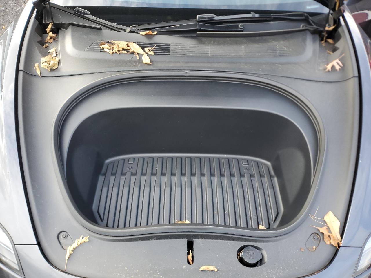 2025 Tesla Model 3 VIN: 5YJ3E1EB3SF918991 Lot: 91896625