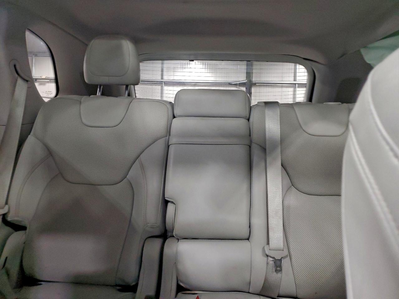 2019 Jeep Cherokee Limited VIN: 1C4PJMDX8KD164117 Lot: 94377655