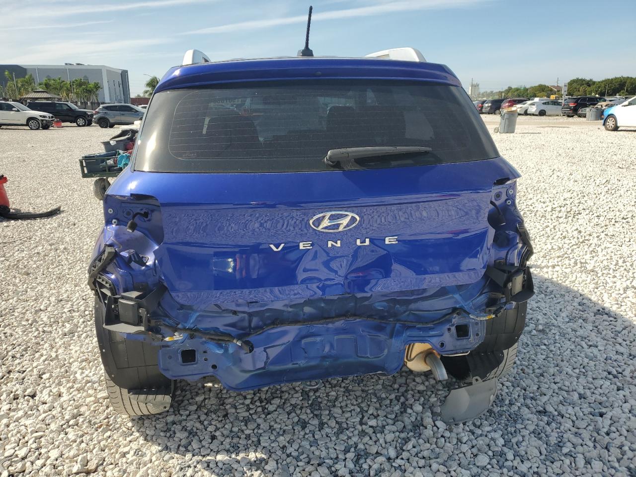 2023 Hyundai Venue Sel VIN: KMHRC8A31PU210417 Lot: 90785845
