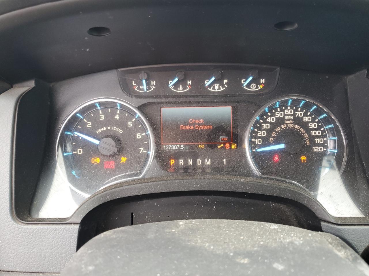 2011 Ford F150 Super Cab VIN: 1FTFX1EFXBFA70565 Lot: 92215765