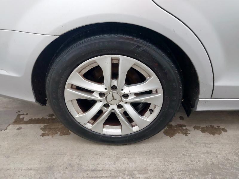 2013 MERCEDES-BENZ C CLASS C200 CDI BLUEEFFICIENCY EXECUTIVE SE 4DR AUTO