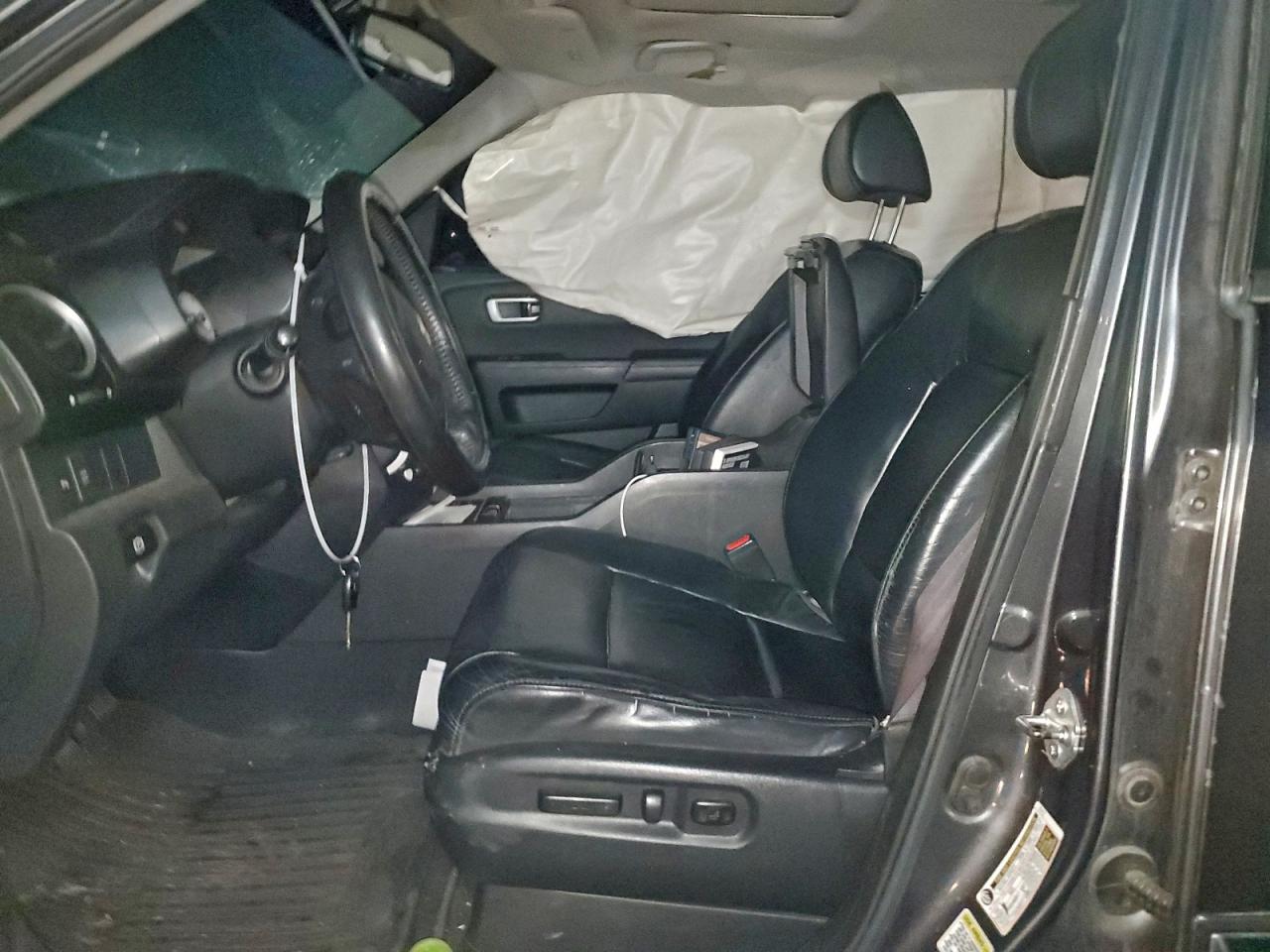 2011 Honda Pilot Touring VIN: 5FNYF4H95BB081903 Lot: 95015275