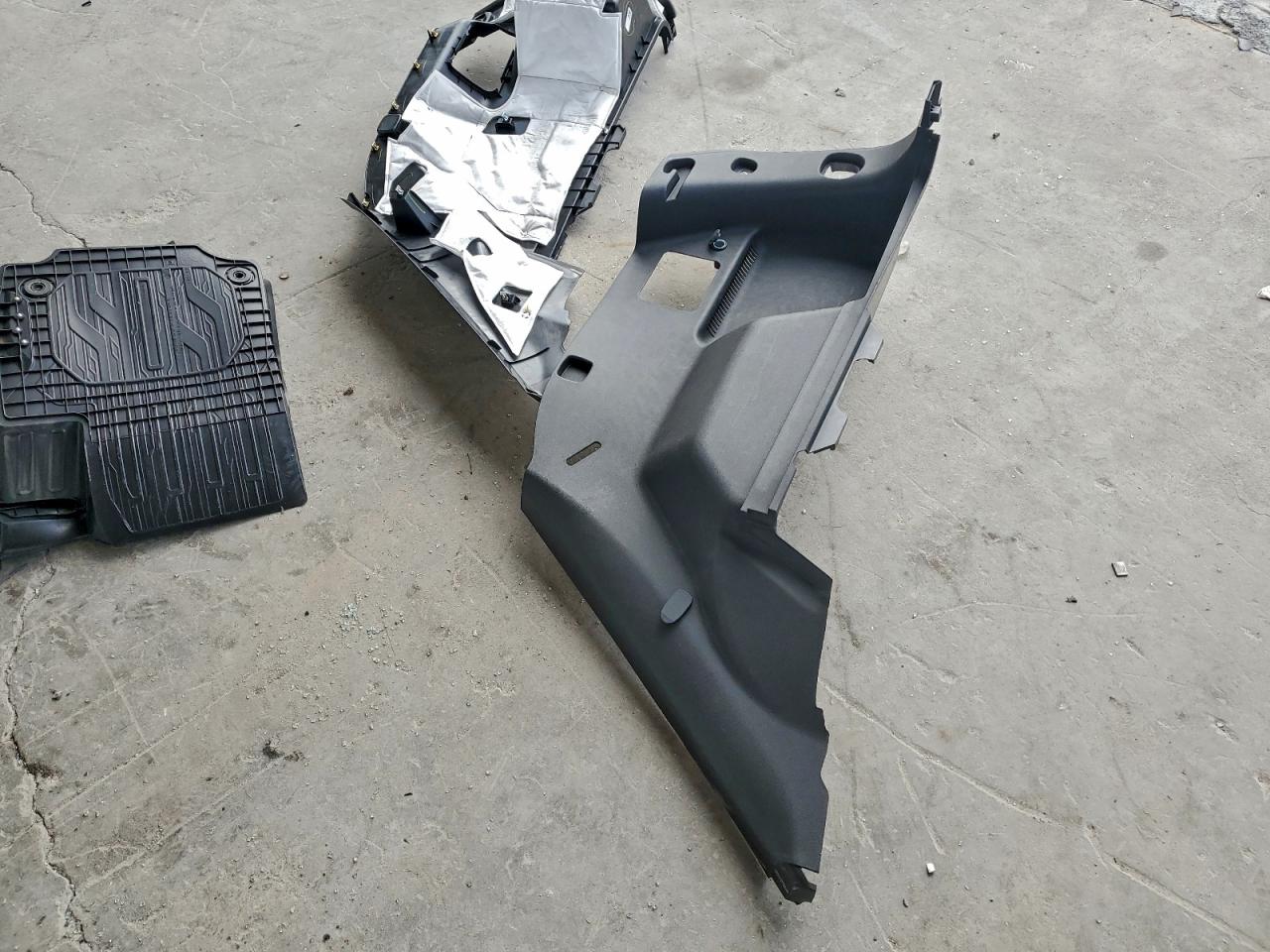 2018 GMC Terrain Slt VIN: 3GKALREU3JL285121 Lot: 93663245