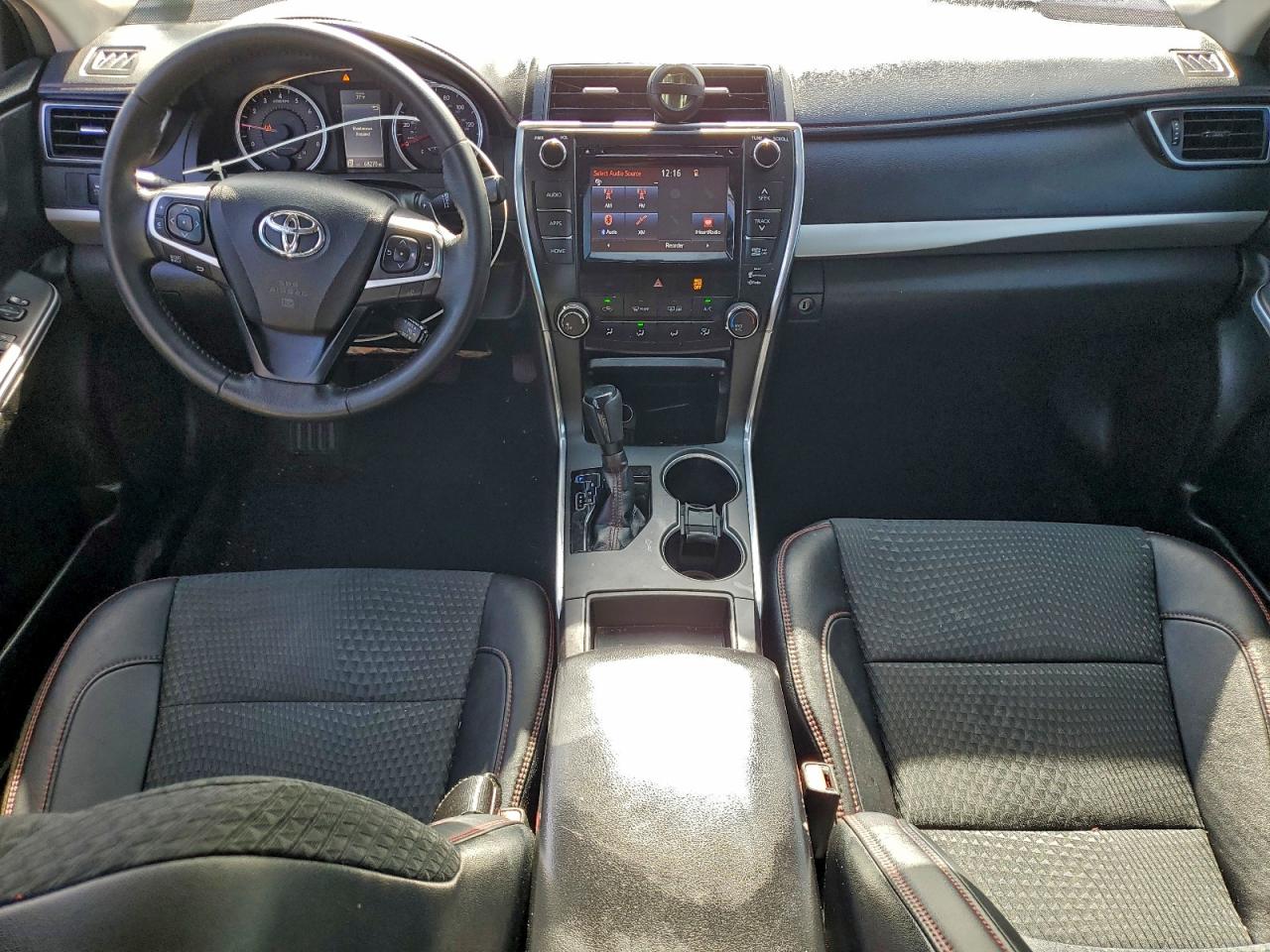 2015 Toyota Camry Le VIN: 4T1BF1FK1FU042437 Lot: 94341905