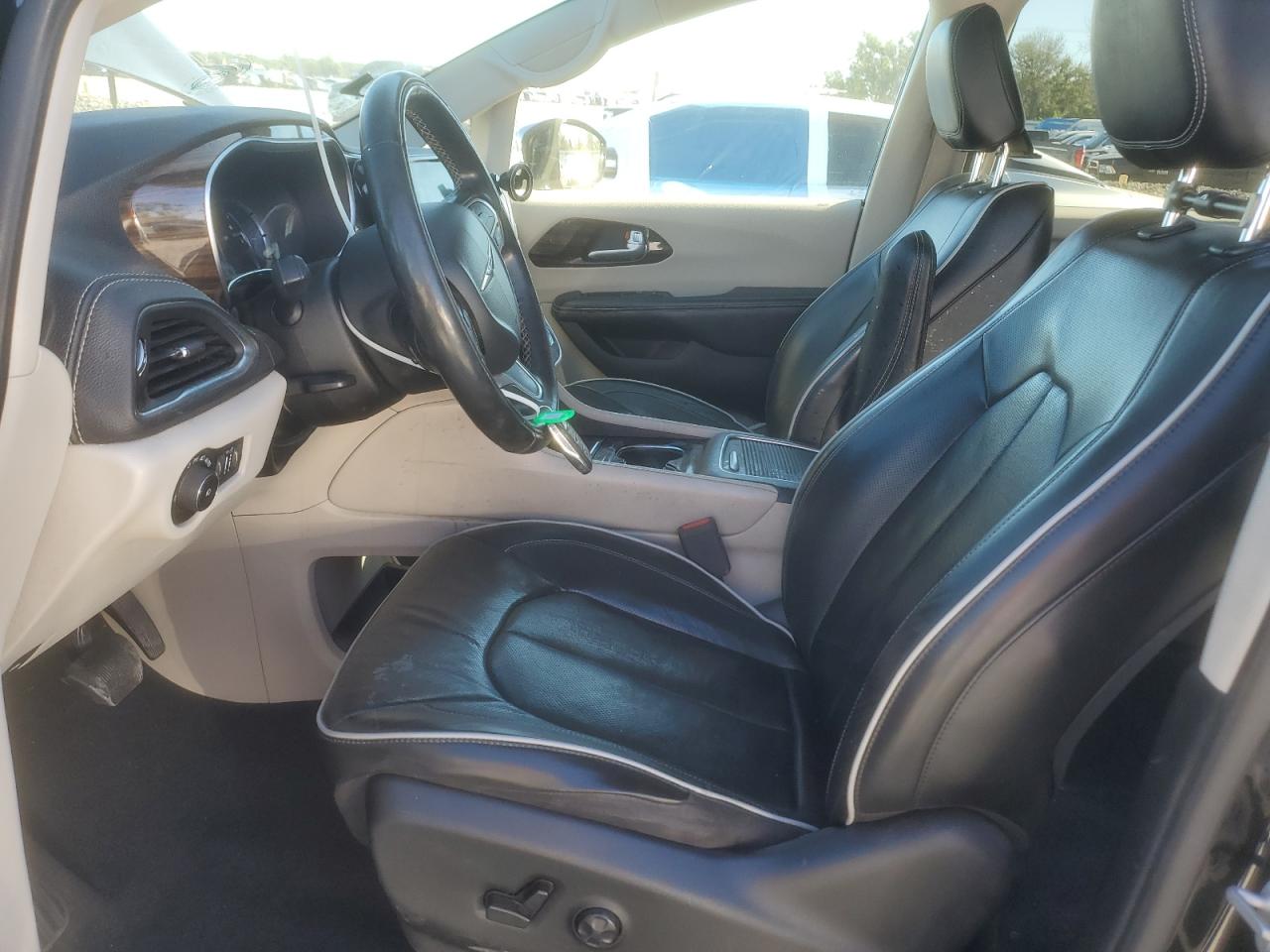 2022 Chrysler Pacifica Hybrid Limited VIN: 2C4RC1S71NR148167 Lot: 92627895