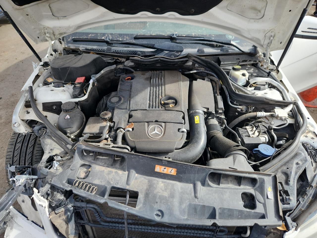 2013 Mercedes-Benz C 250 VIN: WDDGJ4HB0DG000365 Lot: 92466055