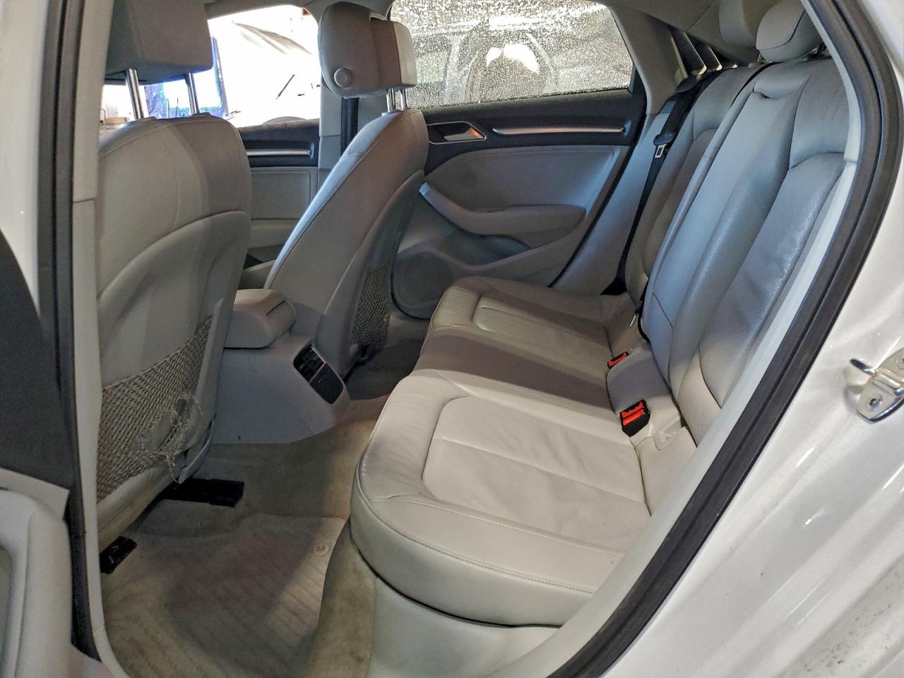 2015 Audi A3 Premium Plus VIN: WAUEFGFF2F1054120 Lot: 93615155