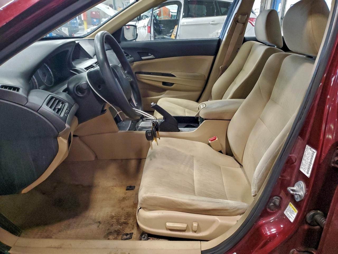 2011 Honda Accord Lxp VIN: 1HGCP2F43BA010843 Lot: 94516175