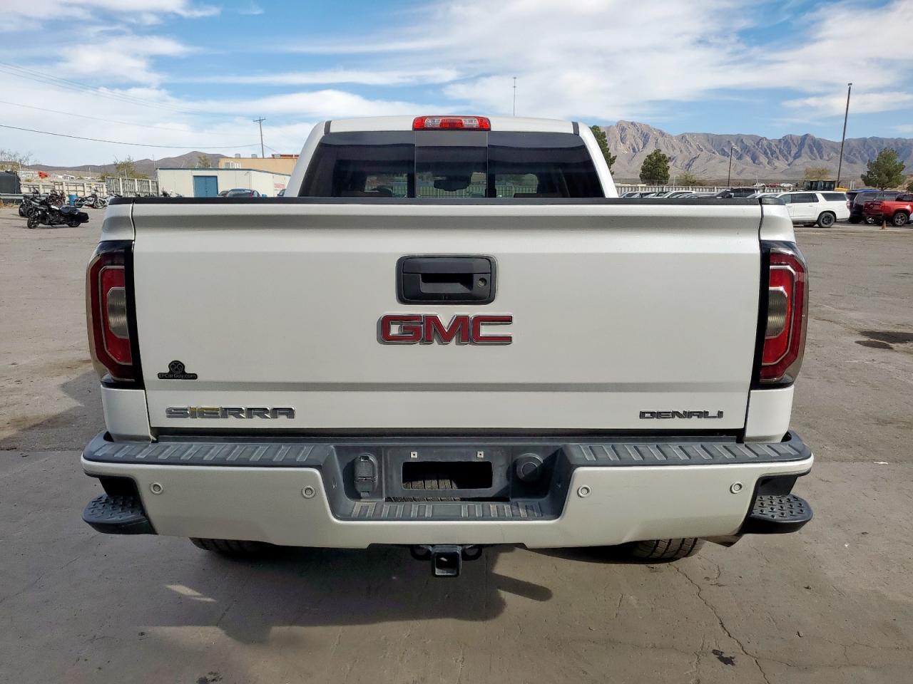 2018 GMC Sierra C1500 Denali VIN: 3GTP1PEC5JG303392 Lot: 92674545