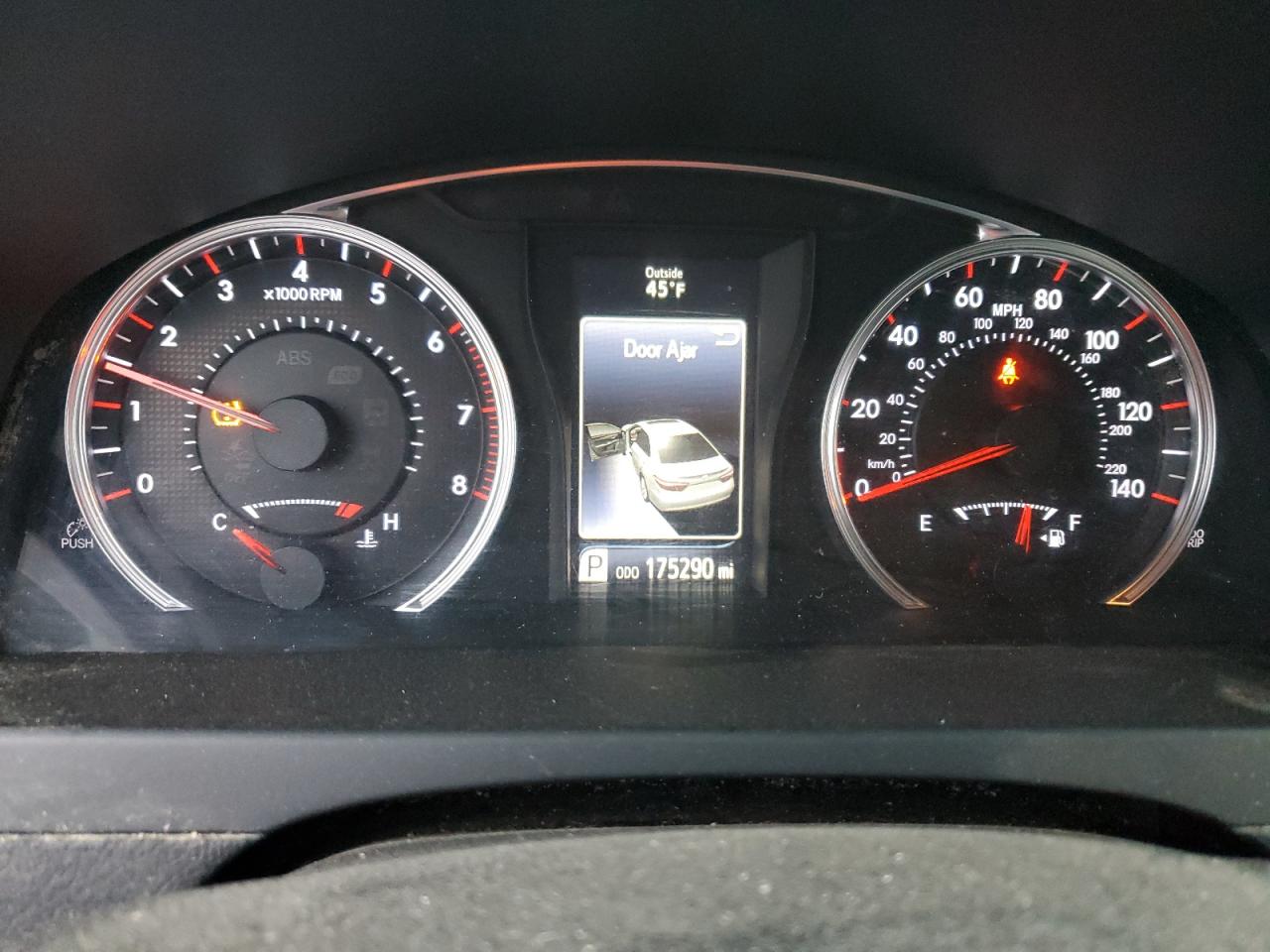 2015 Toyota Camry Le VIN: 4T1BF1FK8FU917979 Lot: 93135705