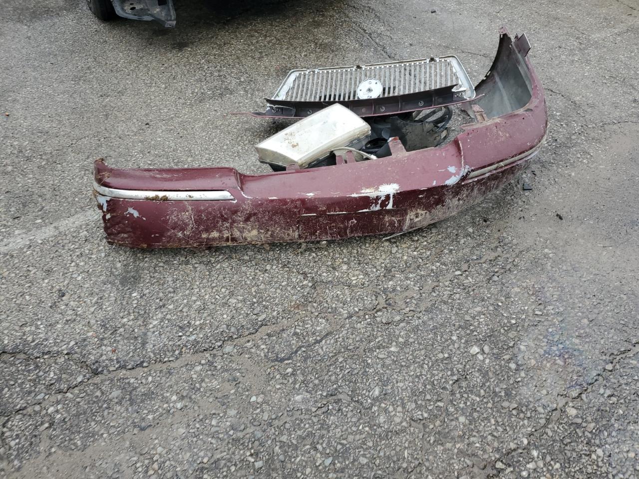 2005 Mercury Grand Marquis Ls VIN: 2MEFM75W35X669438 Lot: 93297155