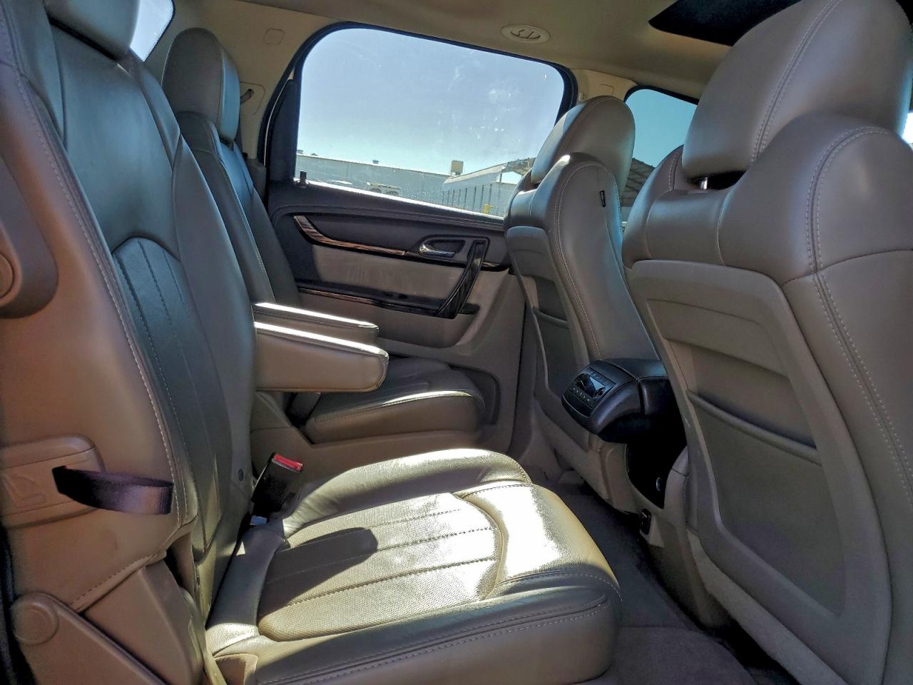 2014 GMC Acadia Denali VIN: 1GKKRTKD4EJ342301 Lot: 94373835