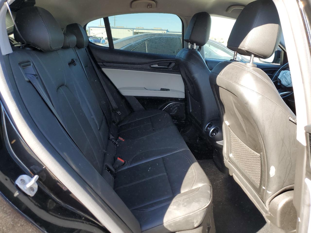 2020 Alfa Romeo Stelvio VIN: ZASPAJAN0L7C92554 Lot: 92647445