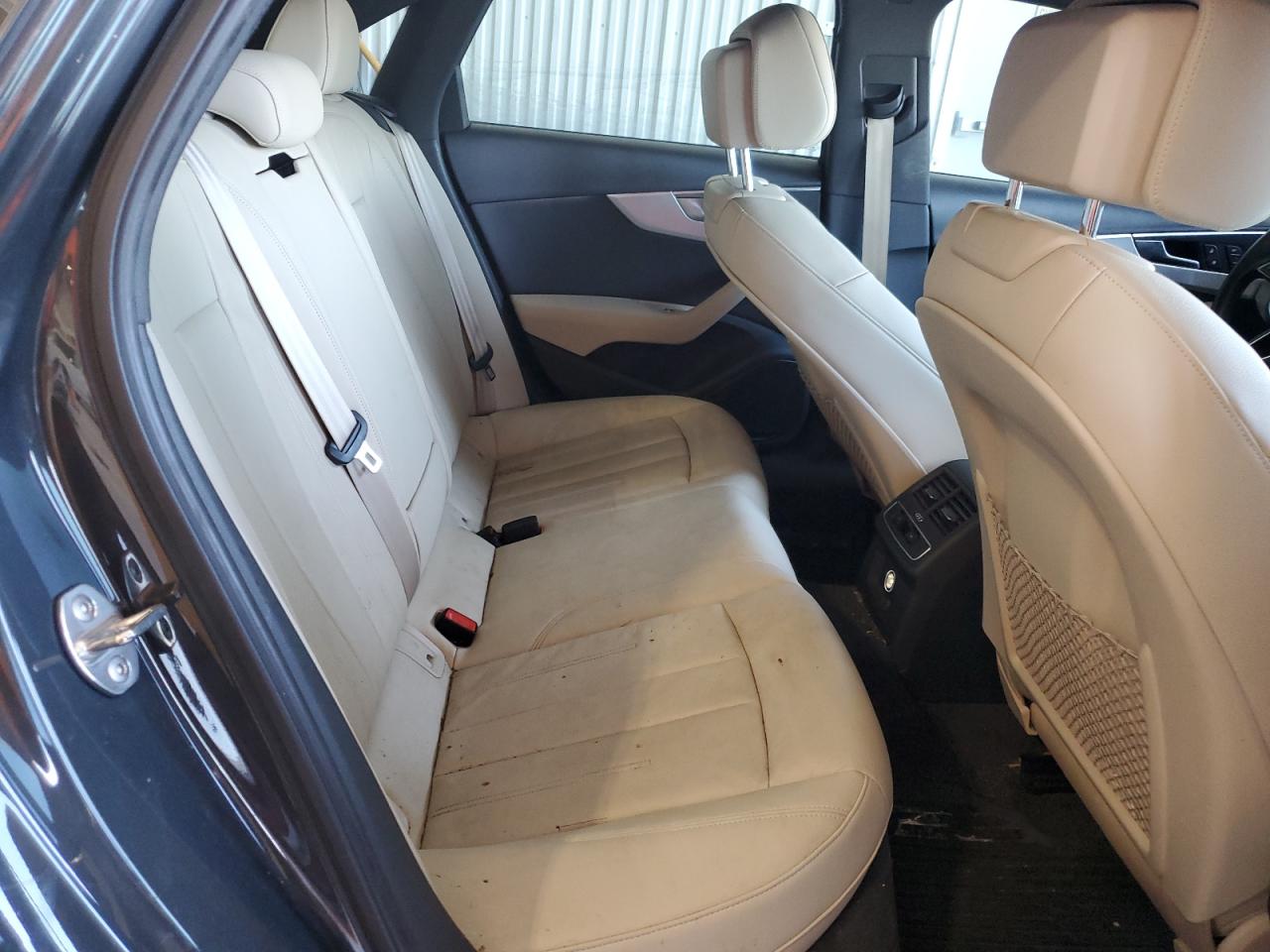 2017 Audi A4 Premium VIN: WAUANAF47HN022000 Lot: 92263725