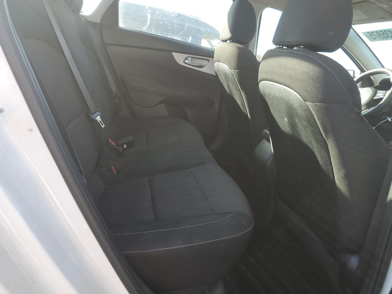 2024 Kia Forte Lx VIN: 3KPF24AD9RE808106 Lot: 92435975