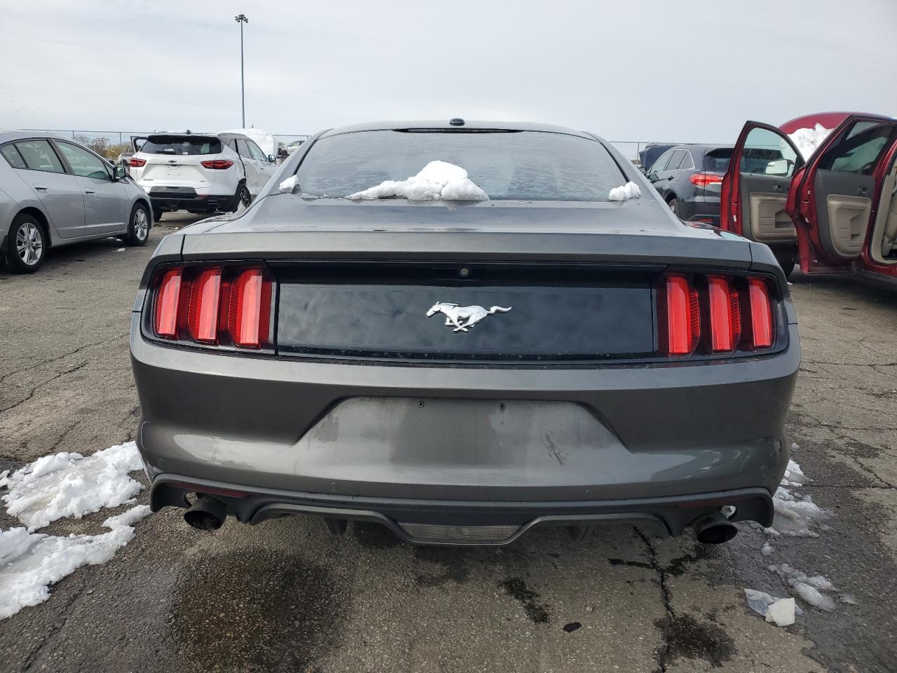 2015 Ford Mustang VIN: 1FA6P8TH5F5343863 Lot: 92341985