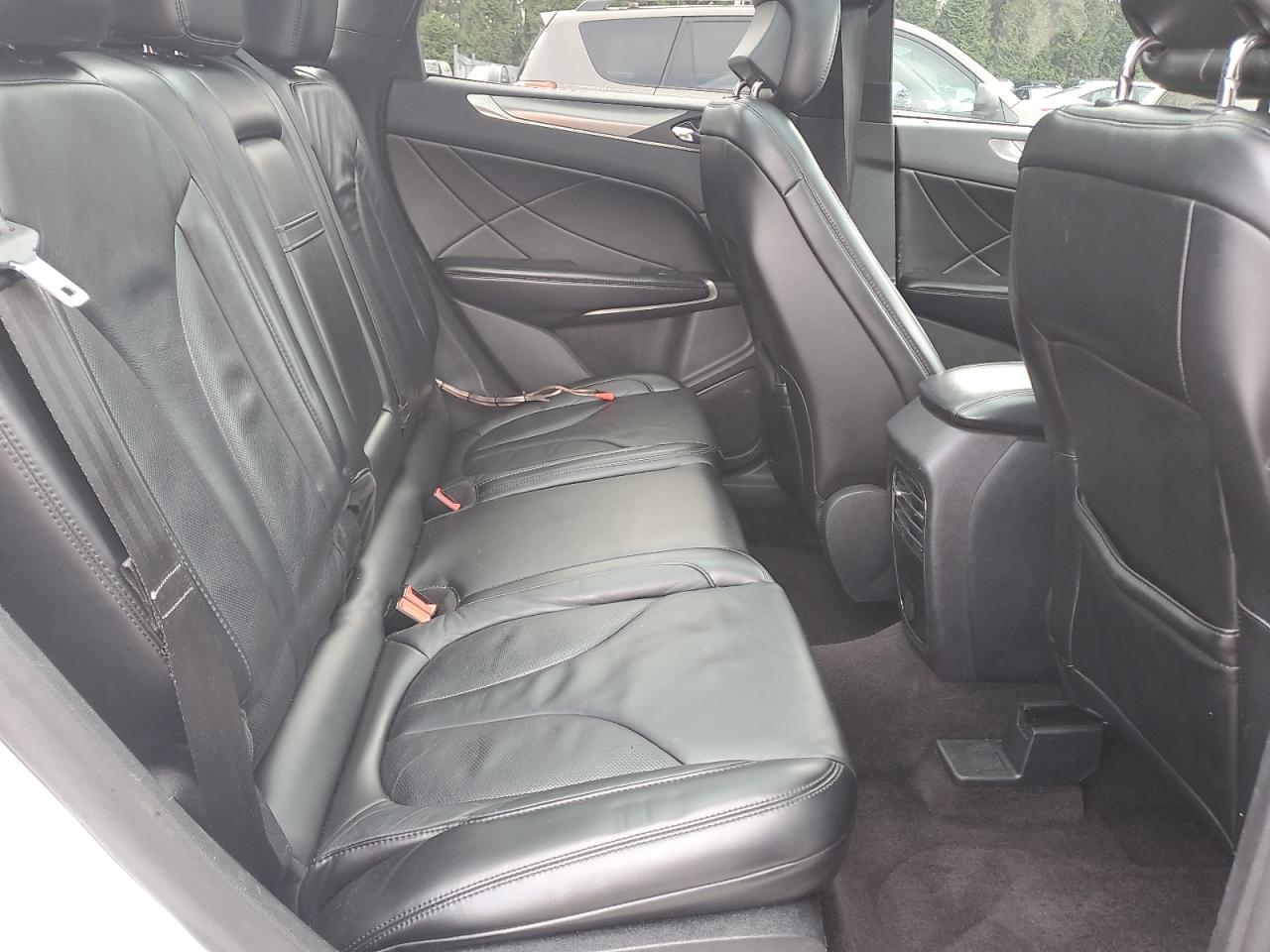 2017 Lincoln Mkc Select VIN: 5LMCJ2D99HUL20235 Lot: 92082475