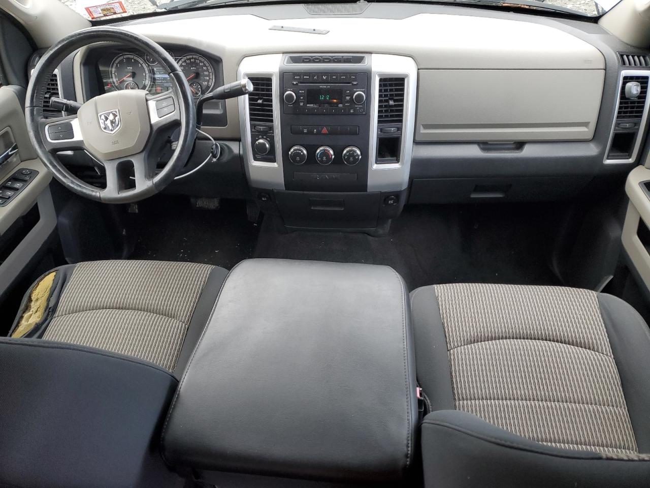 2011 Dodge Ram 1500 VIN: 1D7RV1CT7BS630096 Lot: 92430975