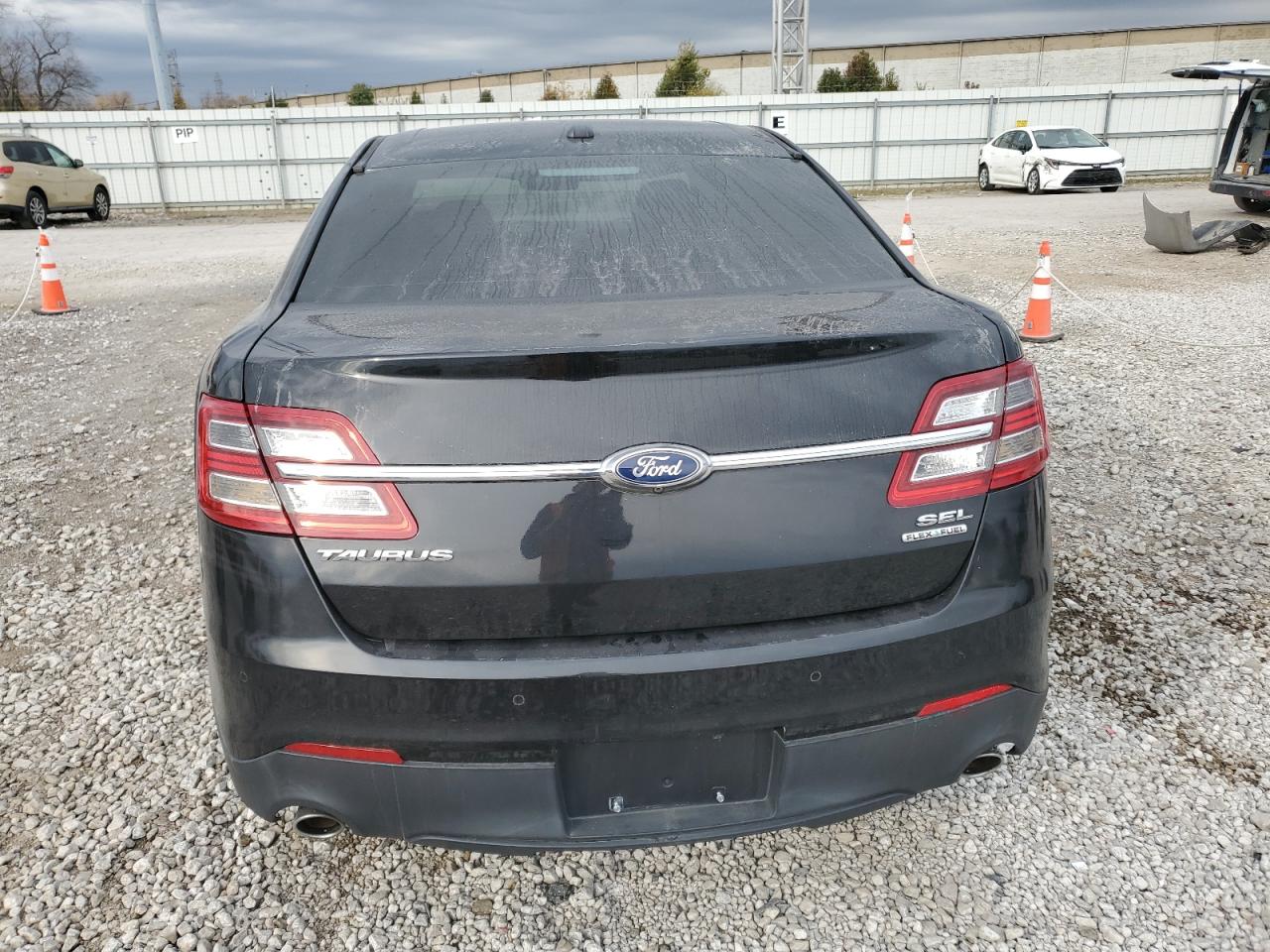 2015 Ford Taurus Sel VIN: 1FAHP2E86FG174704 Lot: 91876165