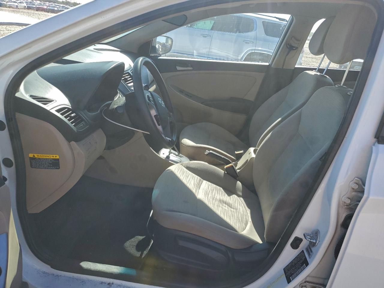 2015 Hyundai Accent Gls VIN: KMHCT4AE1FU903745 Lot: 93152255