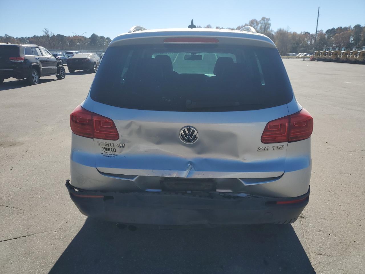 2012 Volkswagen Tiguan S VIN: WVGAV7AX3CW557153 Lot: 93048795