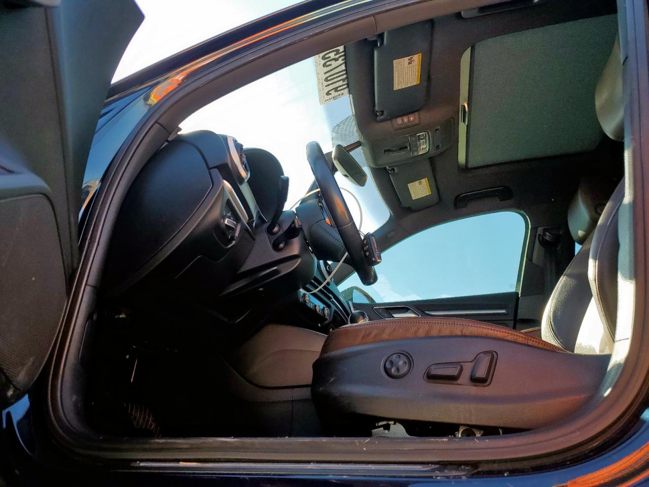 2018 Audi A3 Premium VIN: WAUAUGFF9J1025565 Lot: 91073575