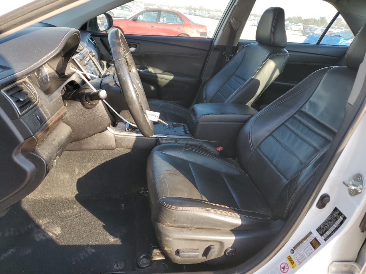 2015 Toyota Camry Le VIN: 4T1BF1FK9FU093944 Lot: 92050665