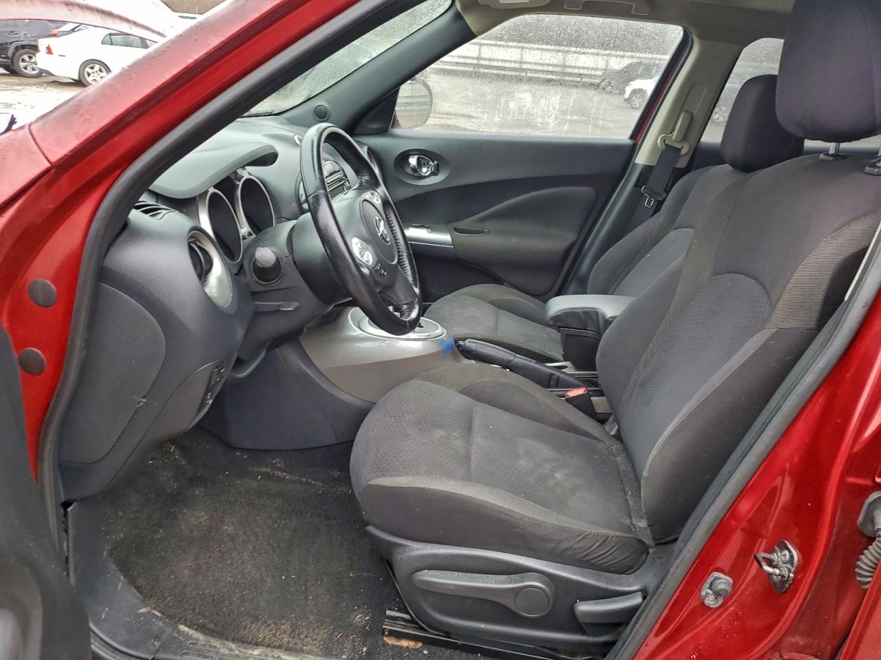 2011 Nissan Juke S VIN: JN8AF5MVXBT017318 Lot: 93376185