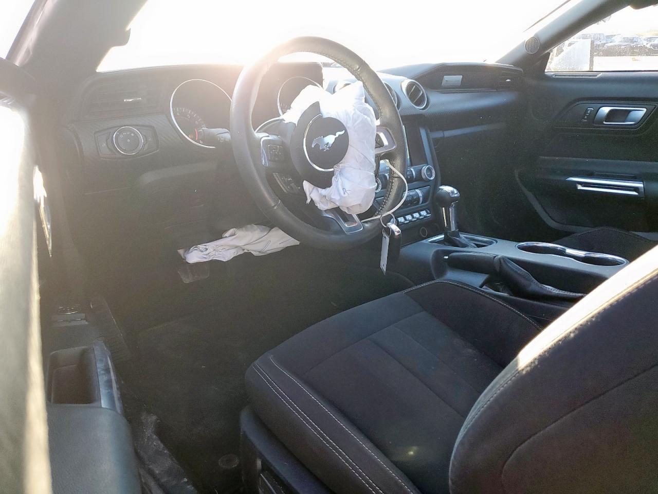 2021 Ford Mustang VIN: 1FA6P8THXM5113961 Lot: 91117875