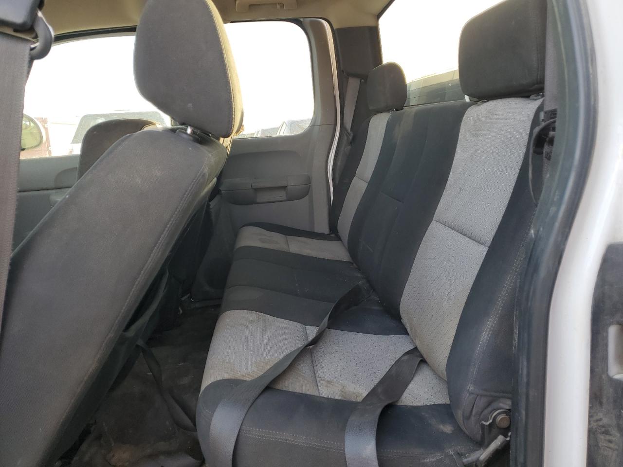 2009 GMC Sierra Utility / Service Truck VIN: 1GTHK49KX9E155017 Lot: 89469485