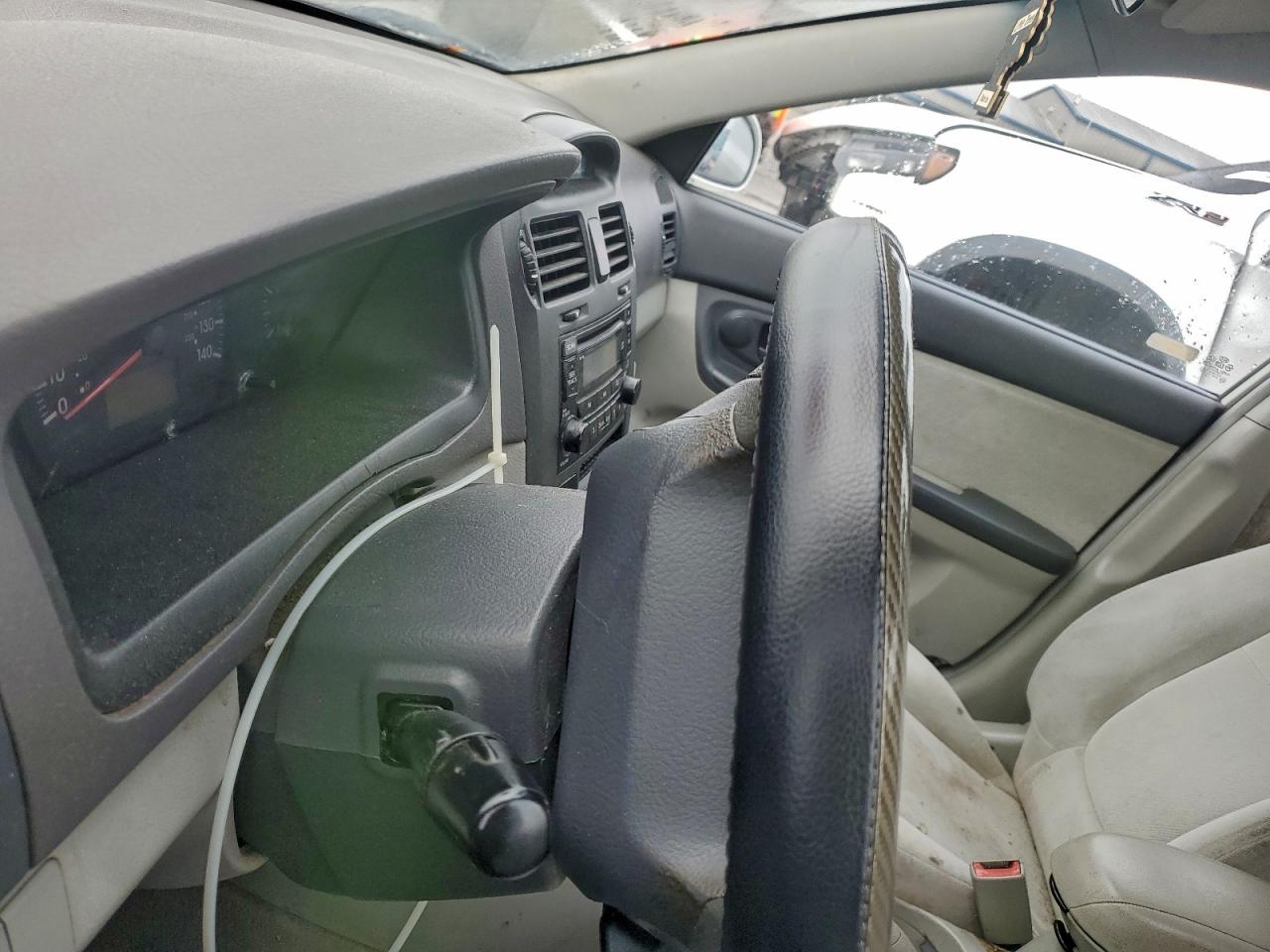 2005 Kia Spectra Lx VIN: KNAFE121455114601 Lot: 93852505