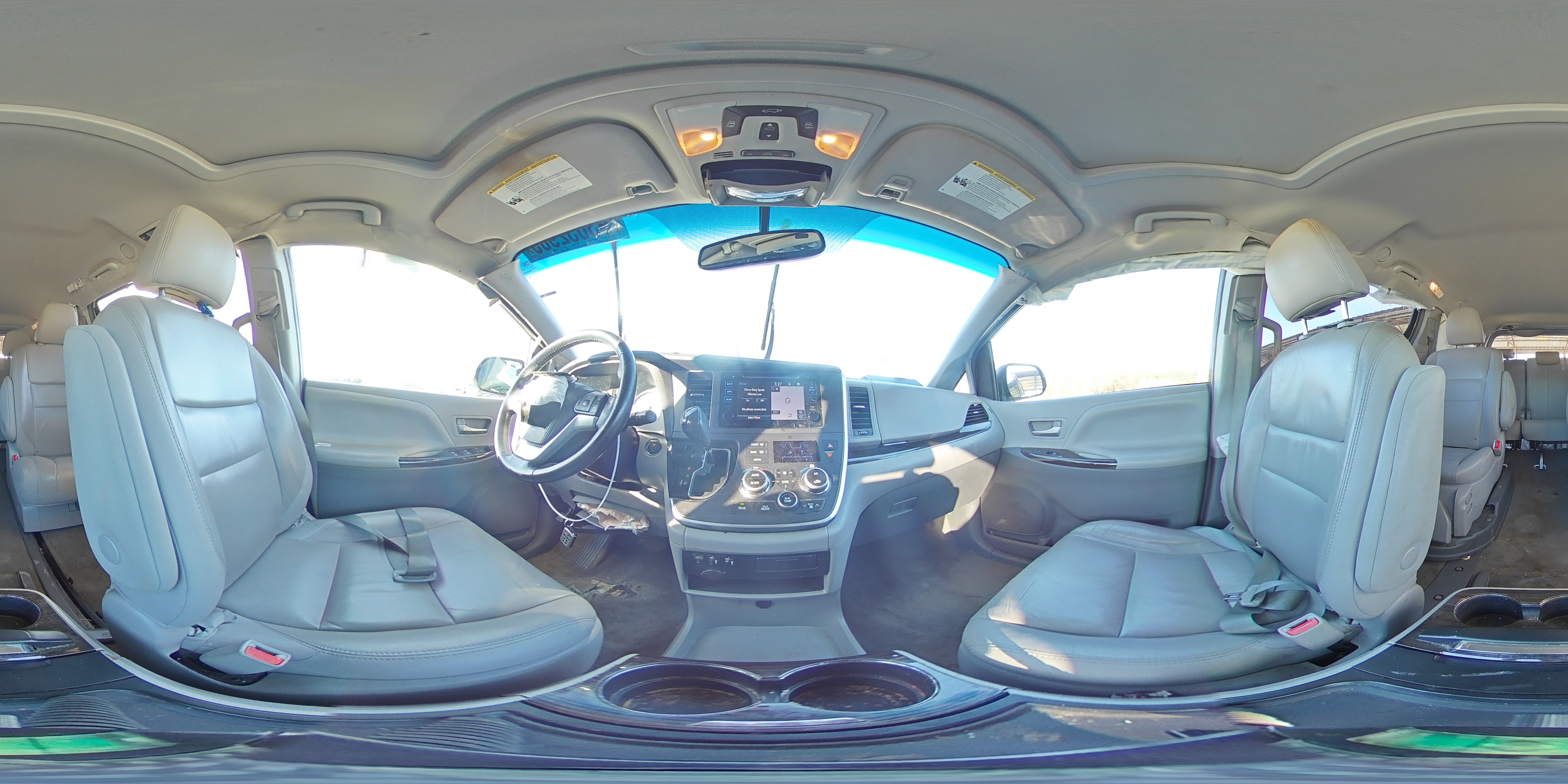 2015 Toyota Sienna Xle VIN: 5TDYK3DC1FS592985 Lot: 93632905