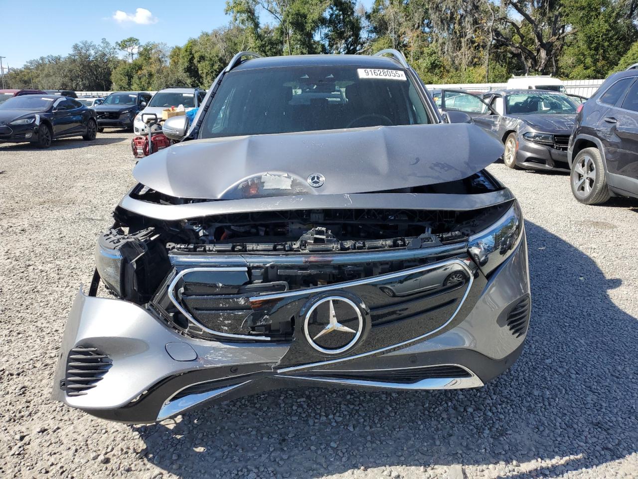 Фото: W1N9M1DB1NN006115