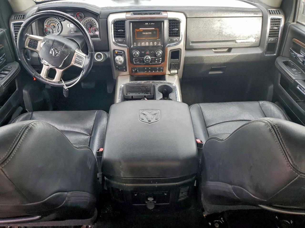 2016 Ram 1500 Laramie VIN: 1C6RR7VM2GS333632 Lot: 93223775