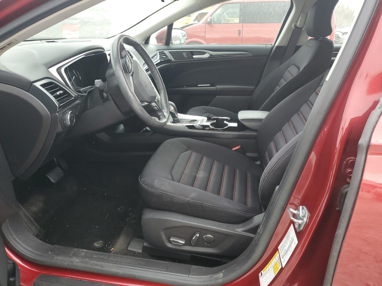 2016 Ford Fusion Se VIN: 3FA6P0H98GR363686 Lot: 92748885