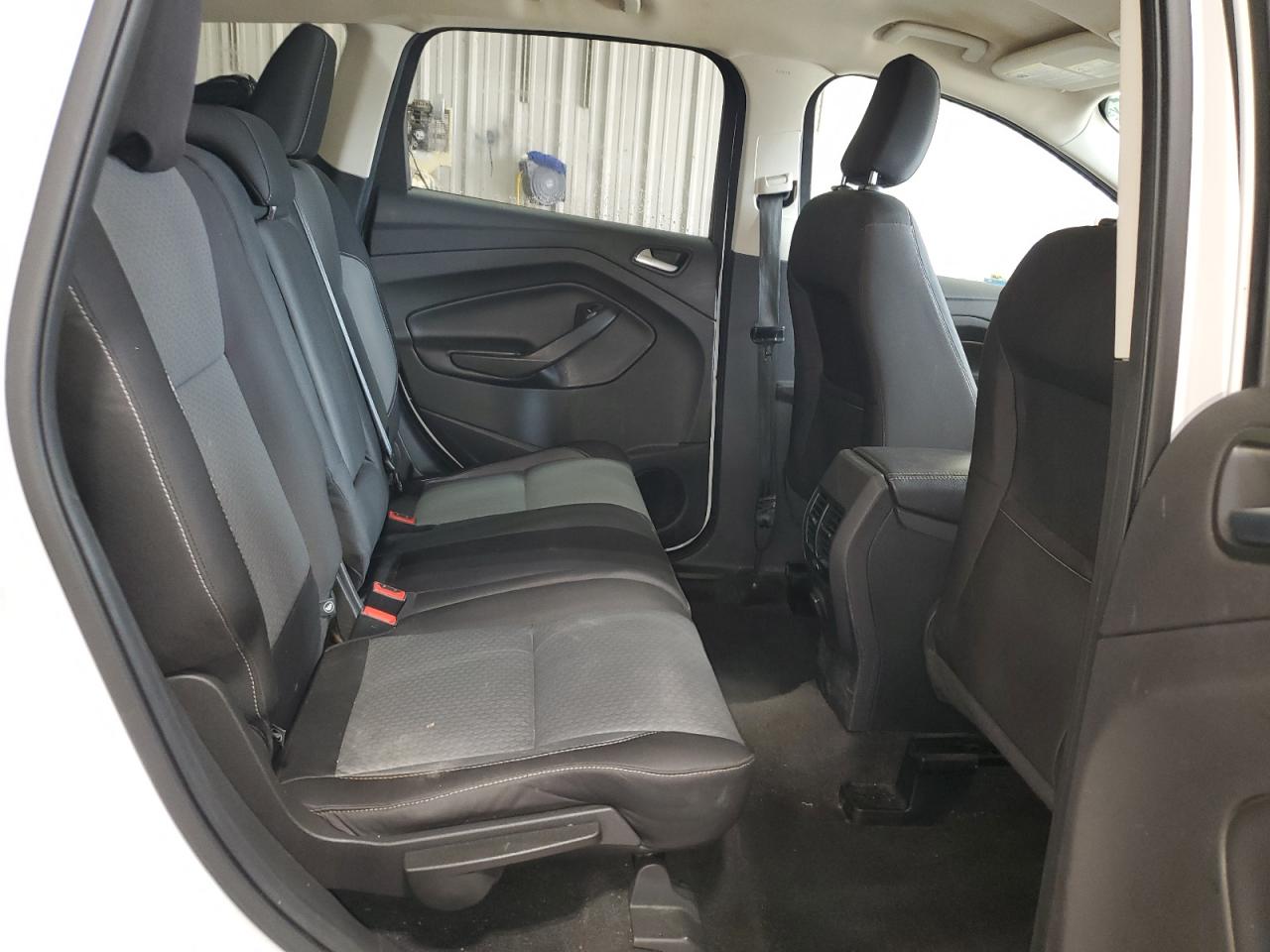 2018 Ford Escape Se VIN: 1FMCU9GD4JUA43745 Lot: 92936535