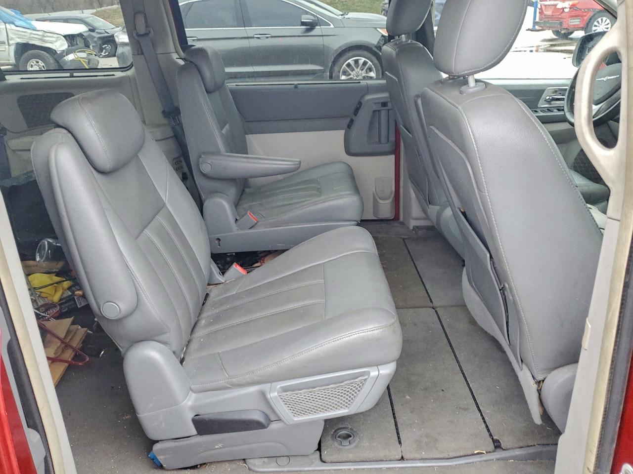 2008 Chrysler Town & Country Touring VIN: 2A8HR54P78R736229 Lot: 94065745