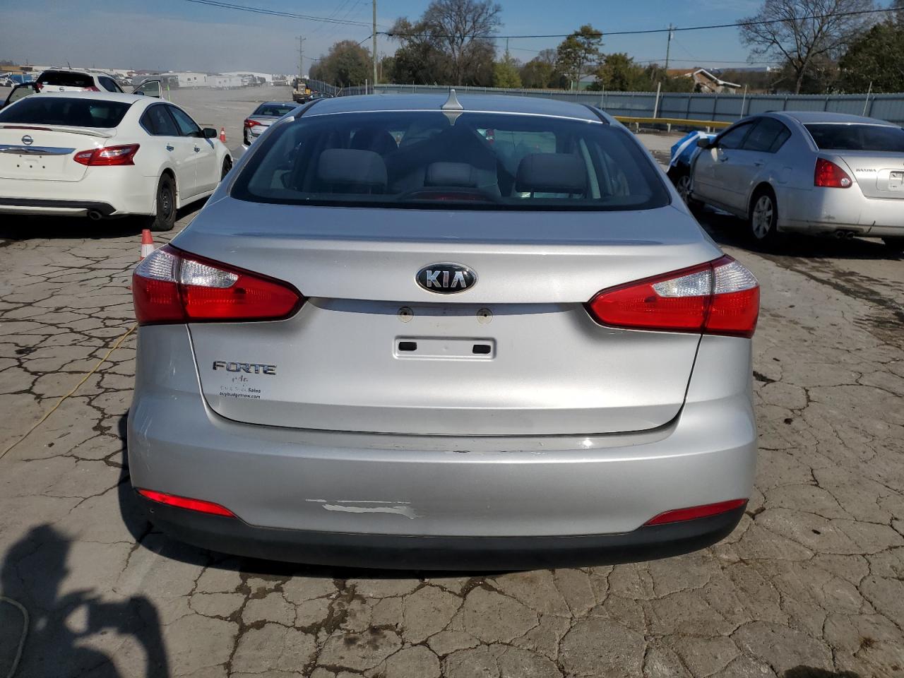 2015 Kia Forte Lx VIN: KNAFX4A60F5397055 Lot: 91638885